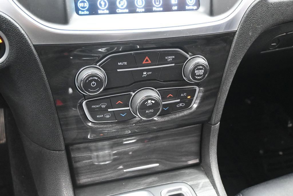 Used 2018 Chrysler 300 Touring w/ Sport Appearance Package RWD image 20