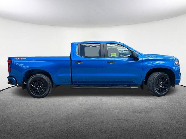 Used 2023 Chevrolet Silverado 1500 Custom AWD/4WD image 18
