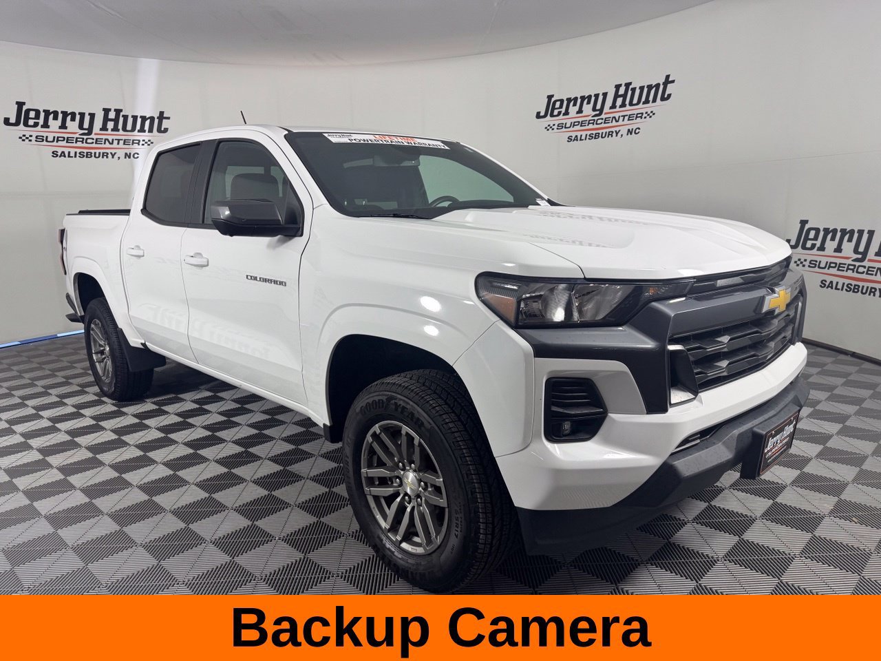 Used 2023 Chevrolet Colorado LT w/ LT Convenience Package II AWD/4WD image 6