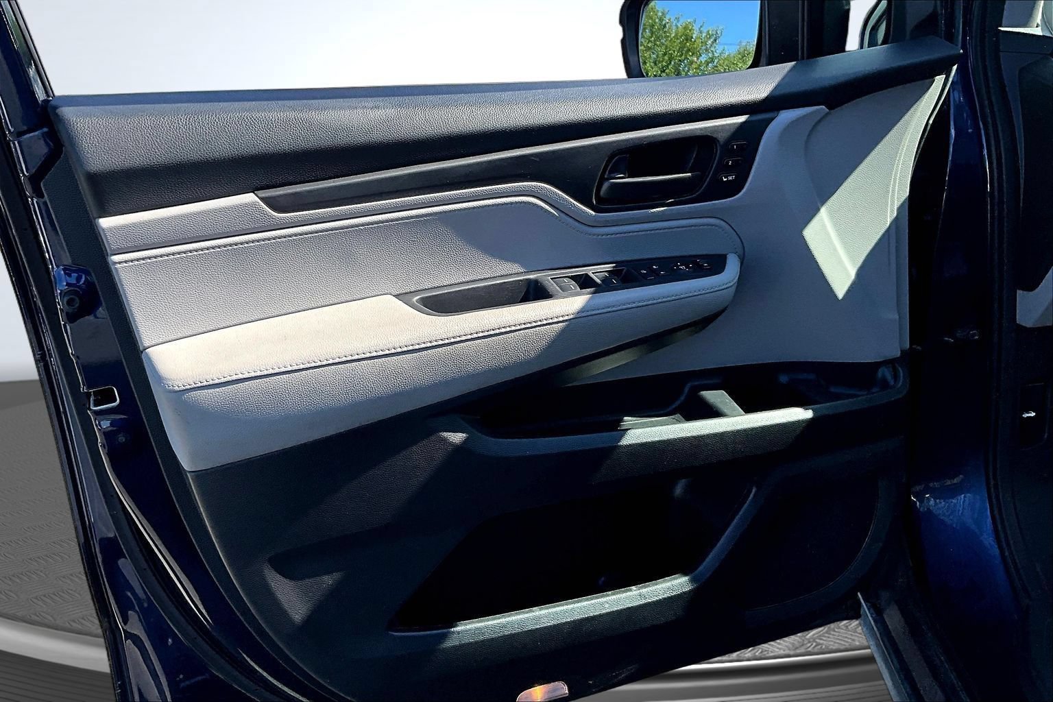 Used 2019 Honda Odyssey EX-L image 17