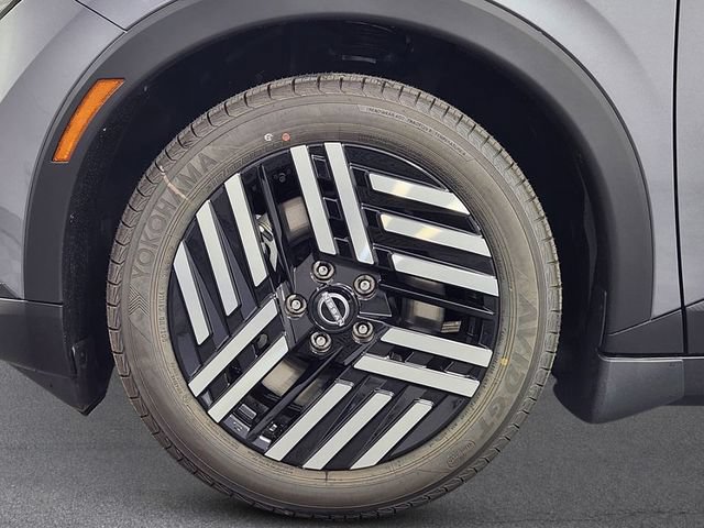 New 2026 Nissan Leaf SV+ w/ Illuminated Package FWD image 9