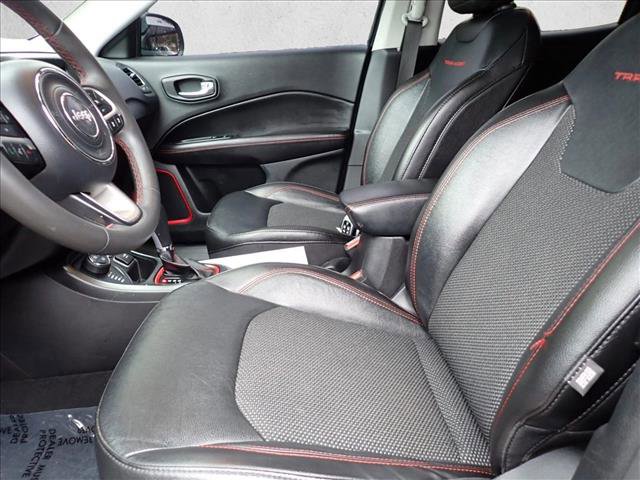 Used 2021 Jeep Compass Trailhawk AWD/4WD image 12