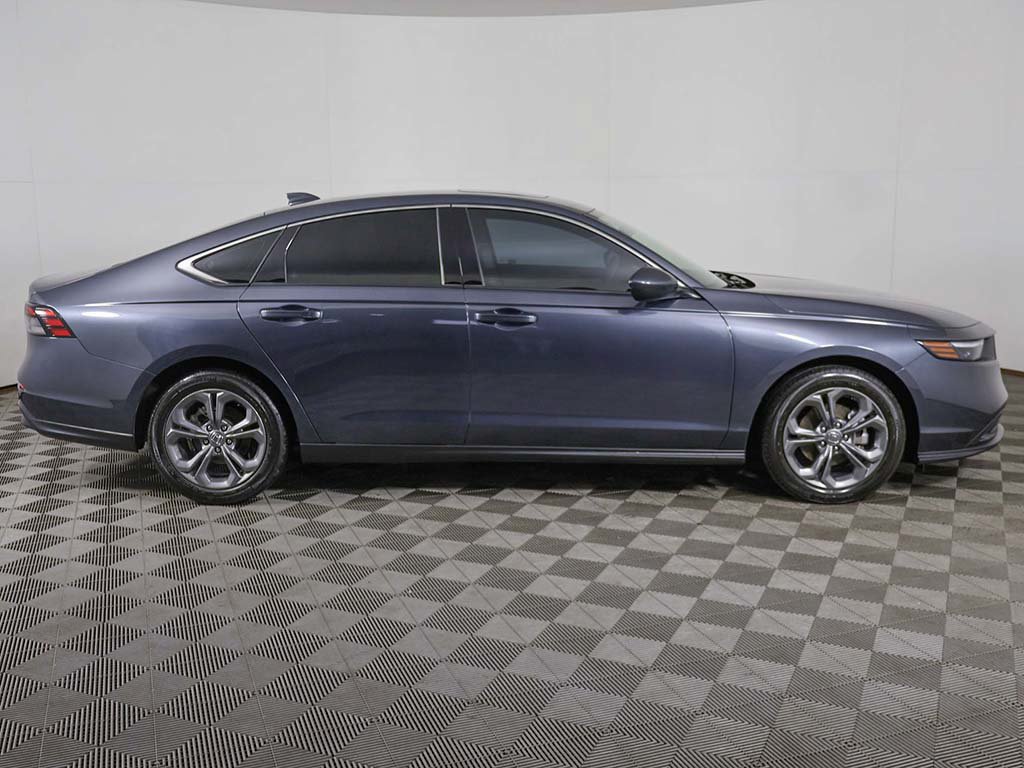 Used 2024 Honda Accord EX image 18