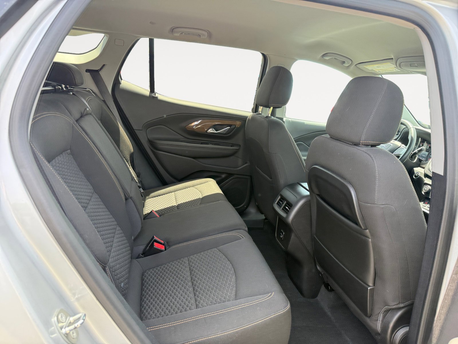 Used 2018 GMC Terrain SLE FWD image 18