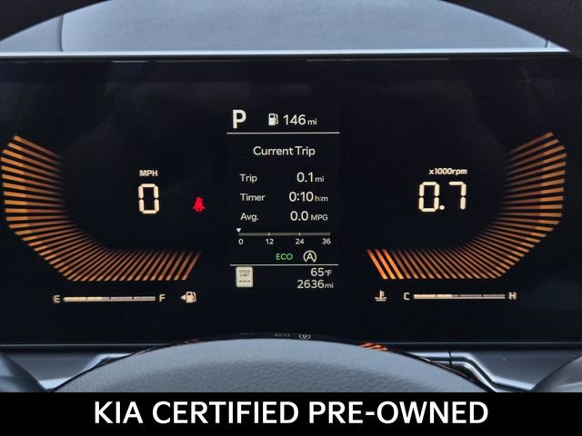 Certified 2025 Kia Sorento LX FWD image 31