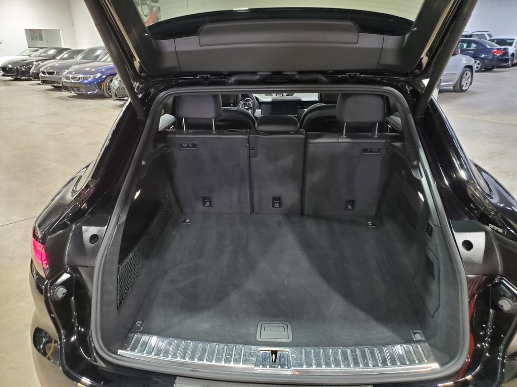 Used 2022 Porsche Cayenne Coupe AWD/4WD image 45