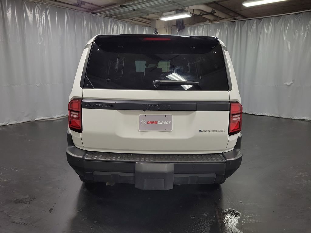 Used 2024 Toyota Land Cruiser 1958 image 7