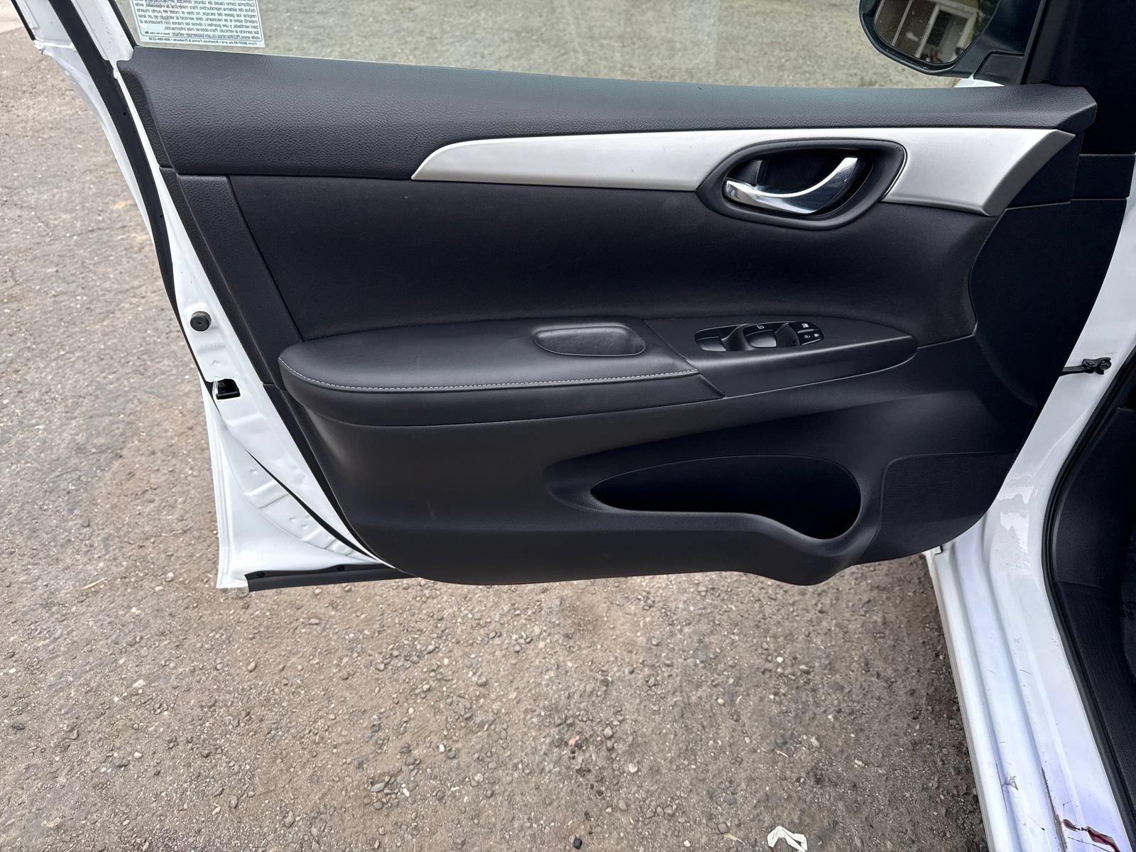 Used 2019 Nissan Sentra S FWD image 10