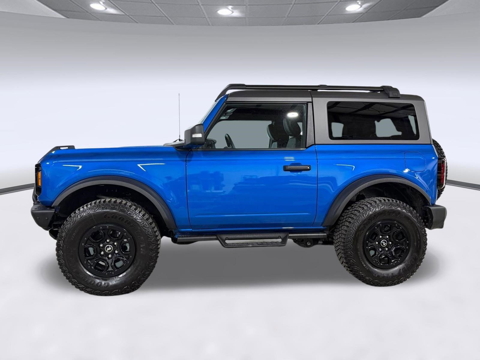 Used 2024 Ford Bronco Wildtrak image 2