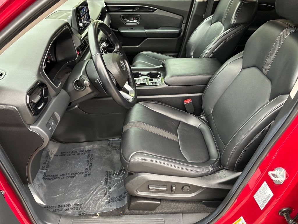 Used 2025 Honda Pilot EX-L image 14