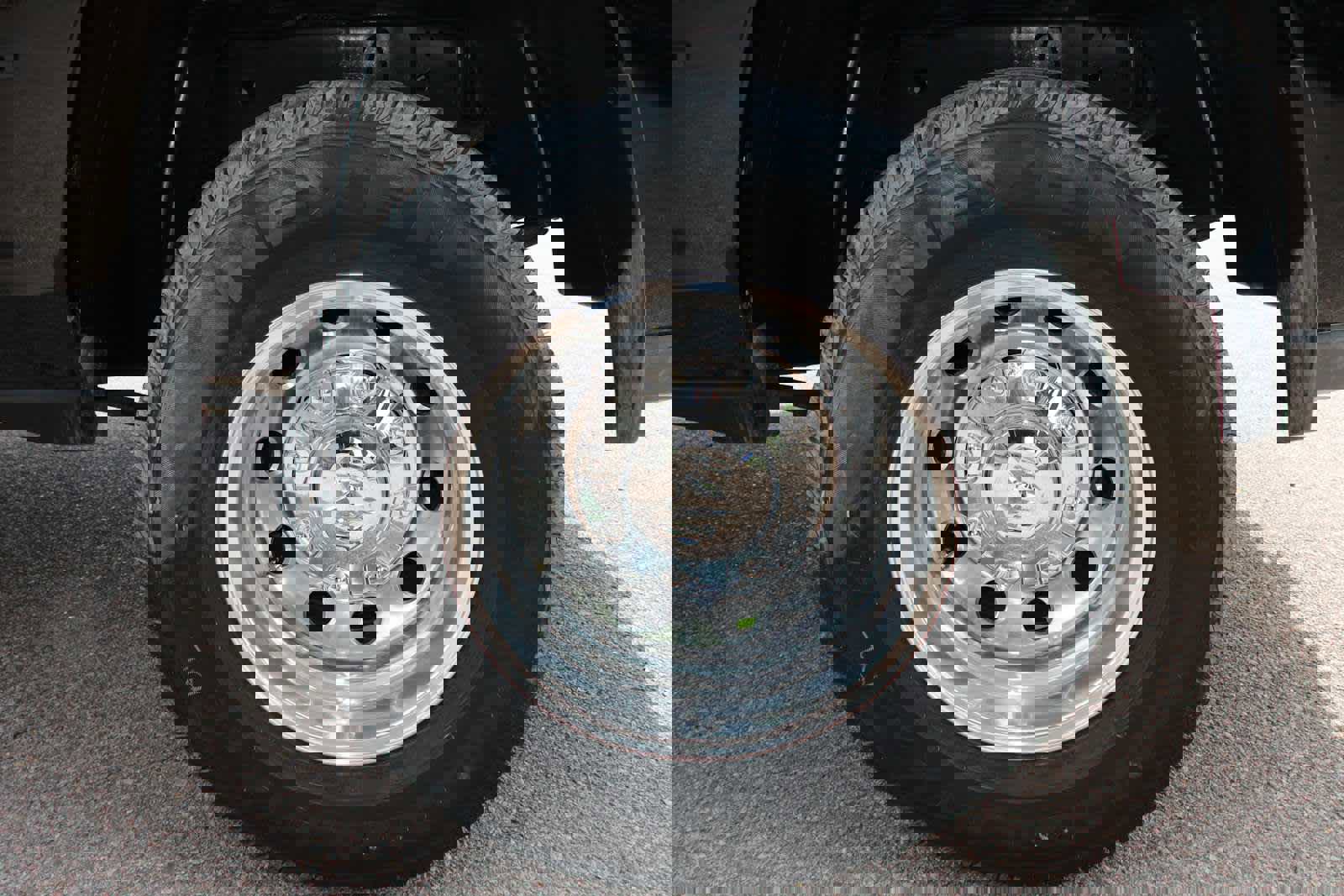 New 2025 RAM 3500 Laramie w/ Towing Technology Group image 11