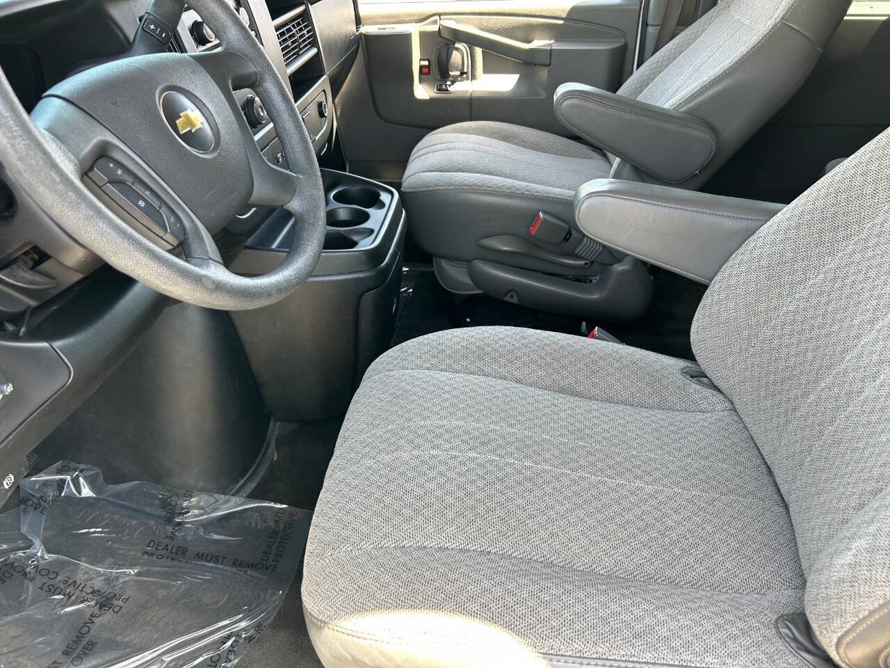 Used 2019 Chevrolet Express 3500 LT w/ LT Preferred Equipment Group RWD image 25