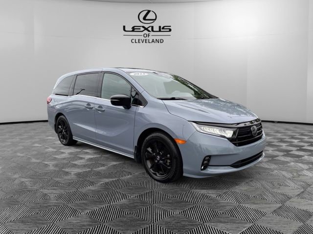 Used 2023 Honda Odyssey Sport image 2