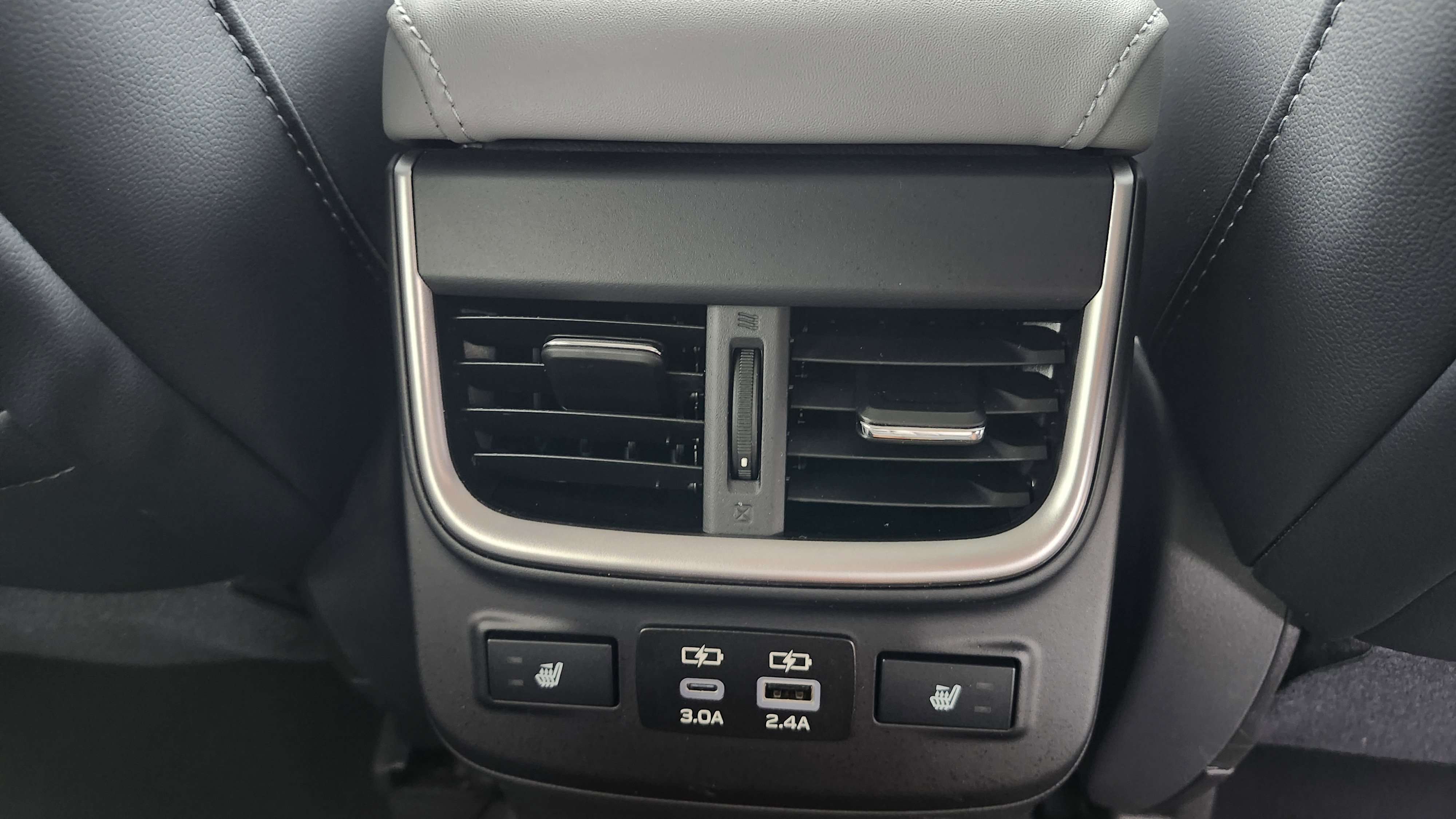 Used 2025 Subaru Outback Limited XT image 19