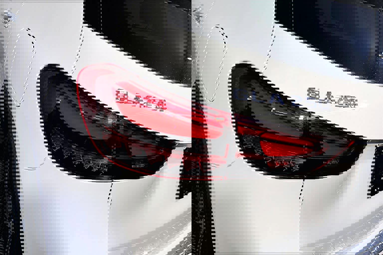 New 2026 Mercedes-Benz GLA 250 4MATIC image 5