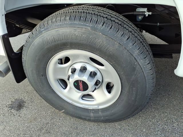New 2025 GMC Savana 2500 w/ Driver Convenience Package image 9