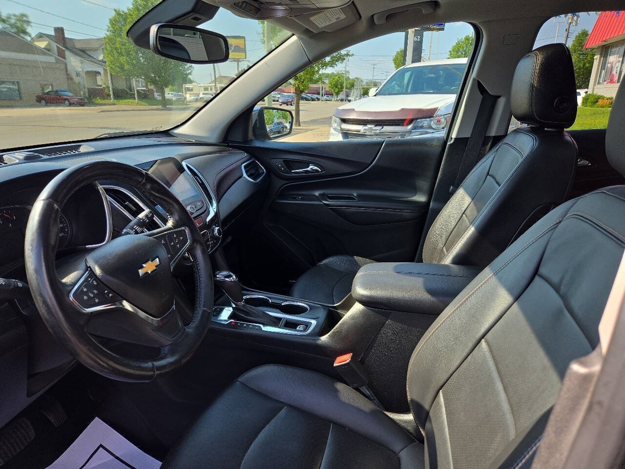 Used 2019 Chevrolet Equinox Premier w/ Premier True North Edition AWD/4WD image 9
