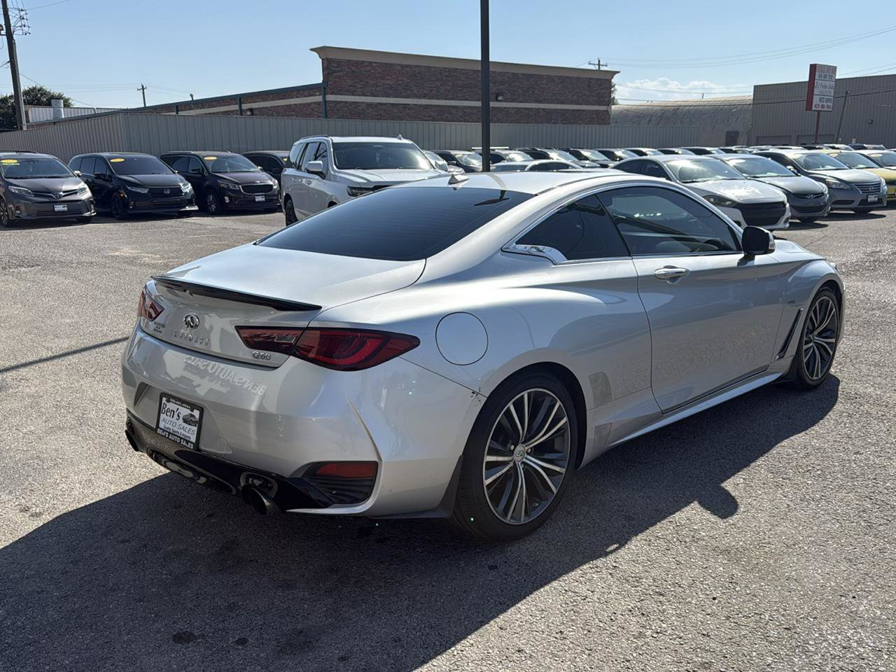 Used 2018 INFINITI Q60 3.0t Luxe w/ Sensory Package 3.0T Luxe RWD image 6