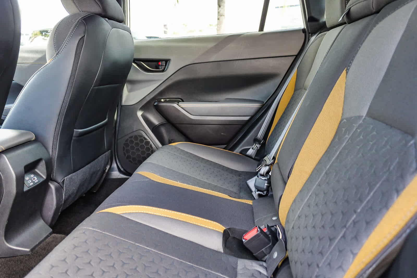 Certified 2025 Subaru Crosstrek 2.5i Sport w/ Crosstrek Mirror Package image 18