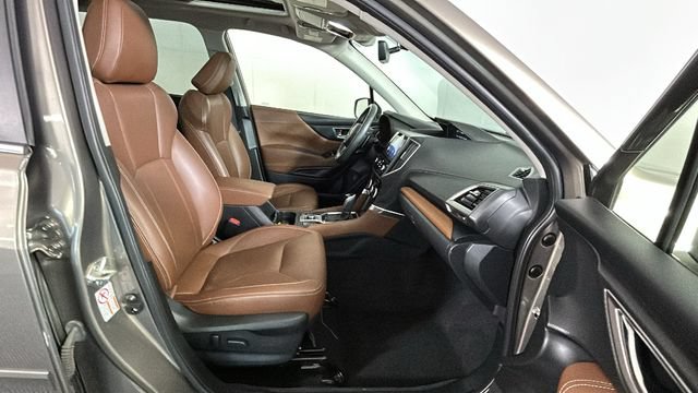 Used 2019 Subaru Forester Touring AWD/4WD image 31
