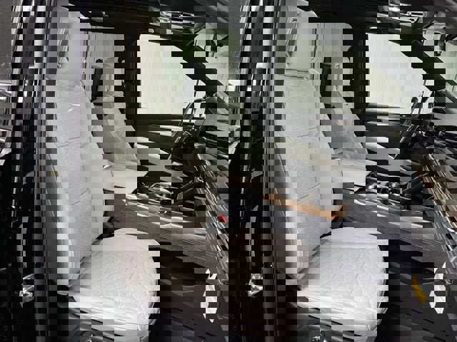 New 2026 Cadillac Escalade Platinum Sport w/ LPO, ONYX Package image 18