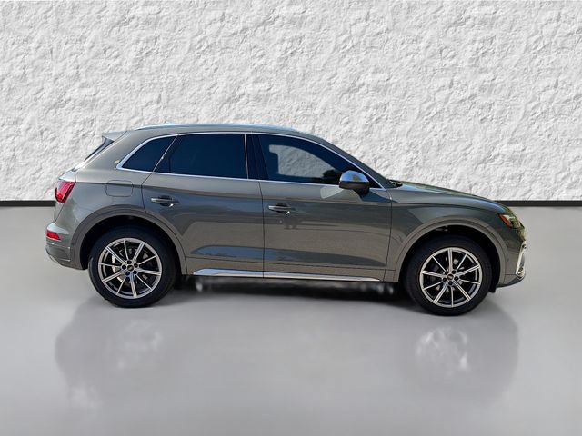 Used 2023 Audi SQ5 Prestige w/ Prestige Package AWD/4WD image 2