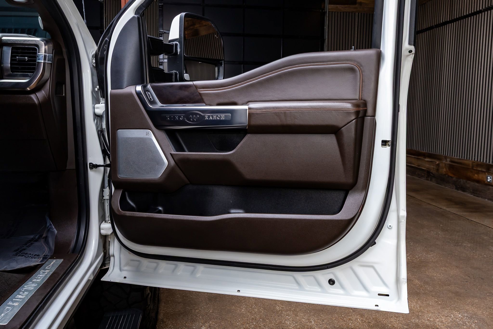 Used 2023 Ford F250 King Ranch AWD/4WD image 38