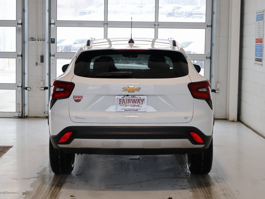 New 2026 Chevrolet Trax LT w/ Driver Confidence Package image 9