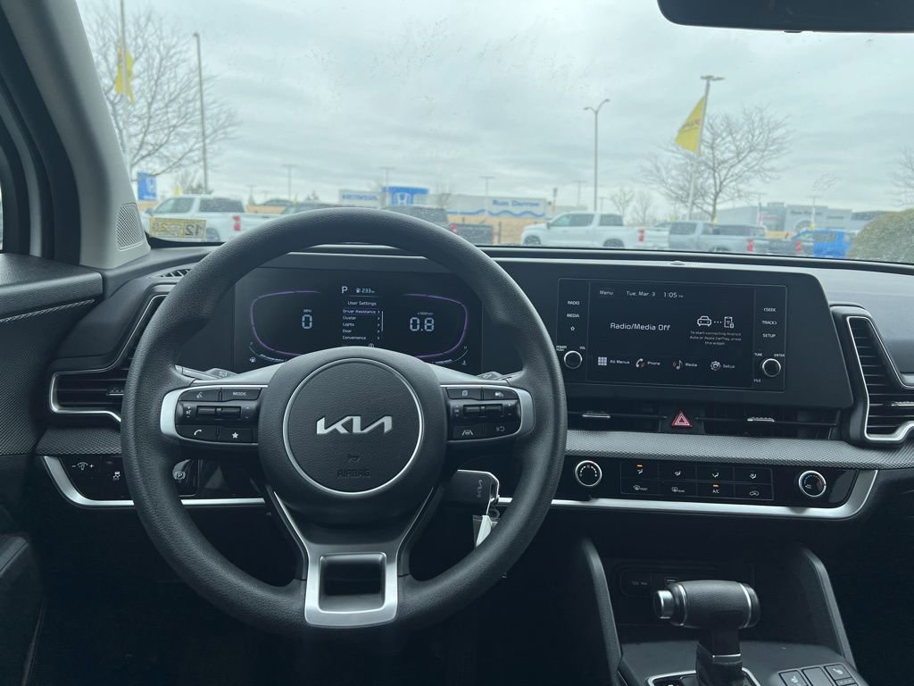 Used 2025 Kia Sportage LX image 26