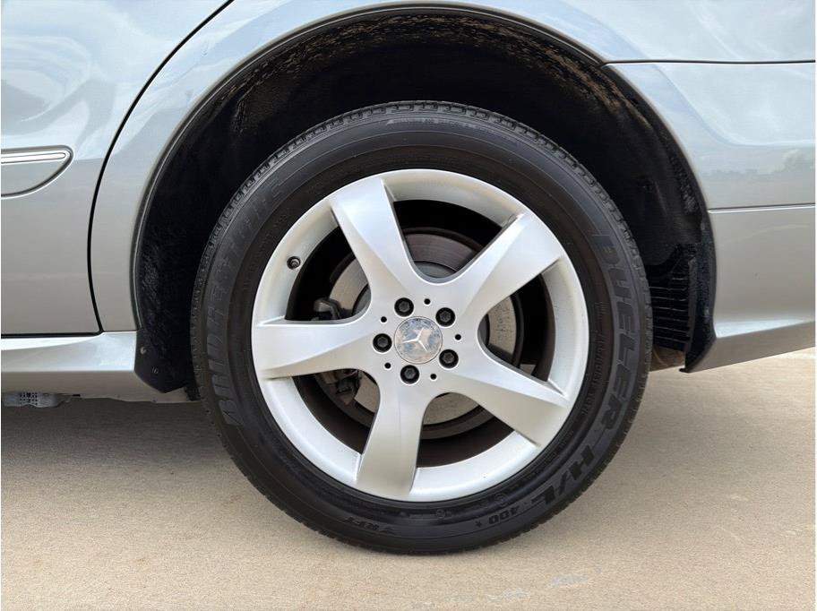 Used 2011 Mercedes-Benz R 350 BlueTEC 4MATIC image 37