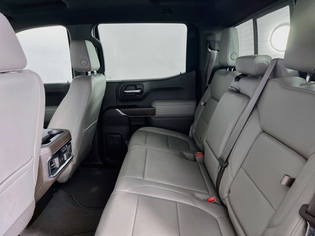 Used 2020 GMC Sierra 1500 SLT w/ SLT Premium Package AWD/4WD image 31