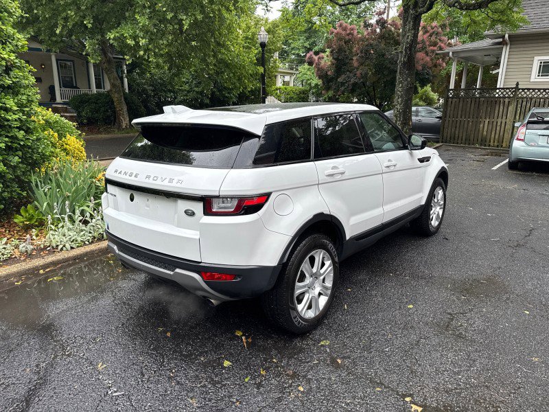 Used 2018 Land Rover Range Rover Evoque SE Premium AWD/4WD image 5