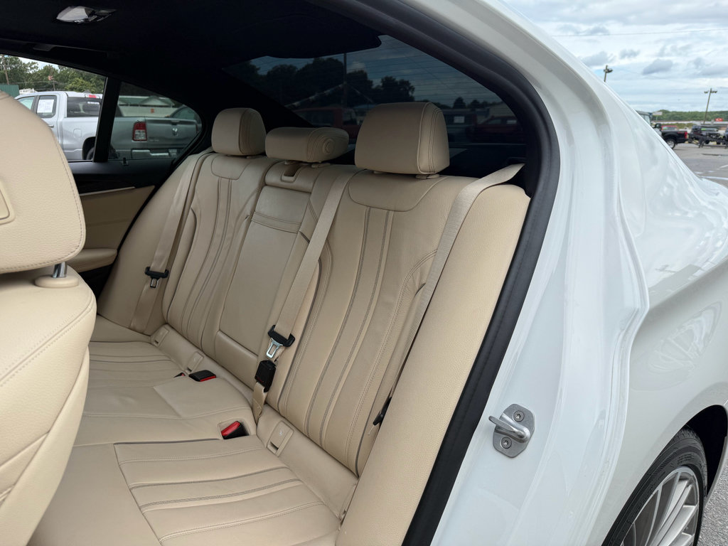 Used 2020 BMW 540i xDrive AWD/4WD image 26