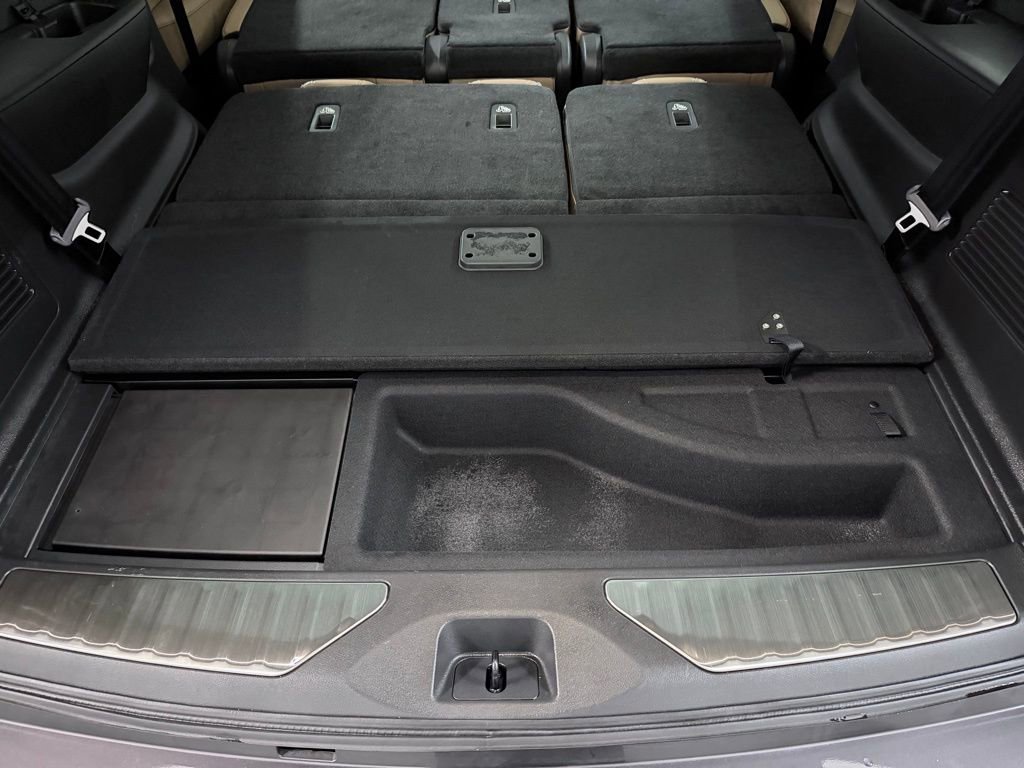 Certified 2025 INFINITI QX80 Luxe image 39