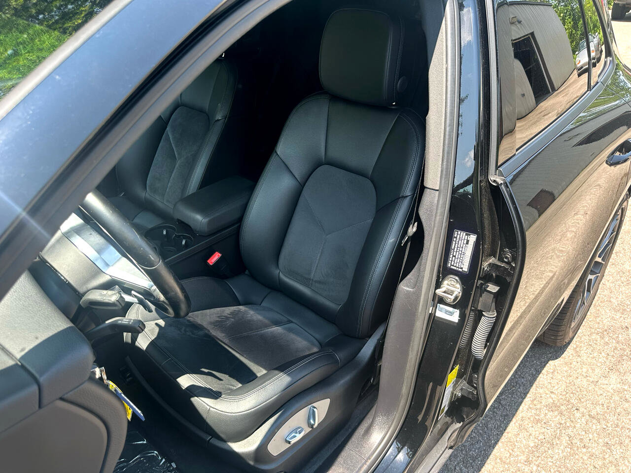 Used 2018 Porsche Macan Sport Edition image 9