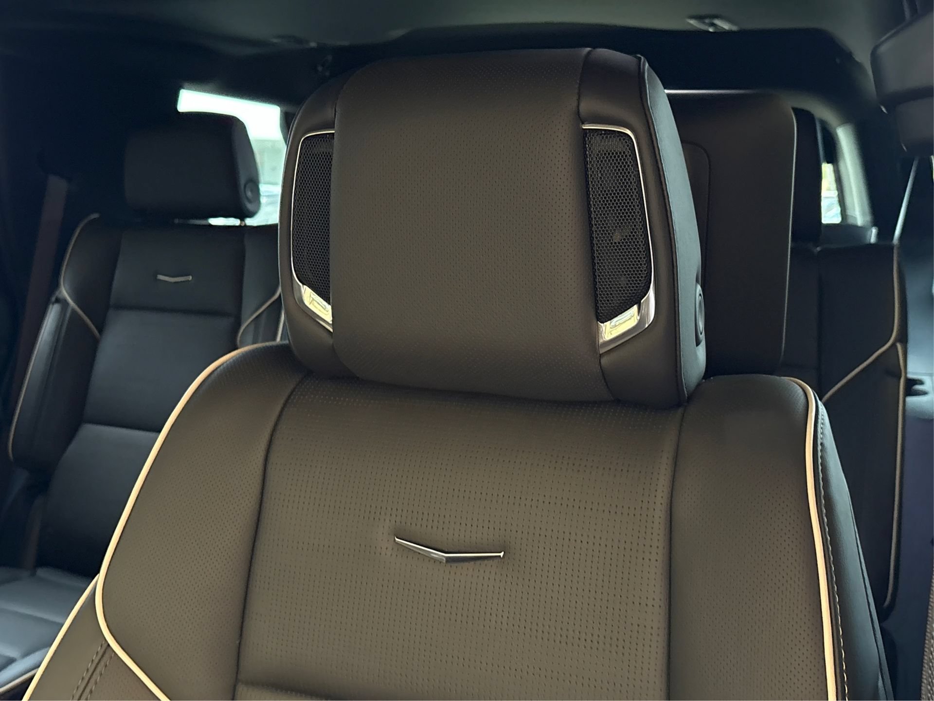 New 2026 Cadillac Escalade Sport AWD/4WD image 31