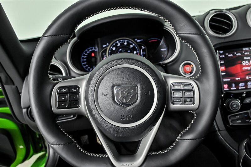 Used 2014 SRT Viper GTS RWD image 22