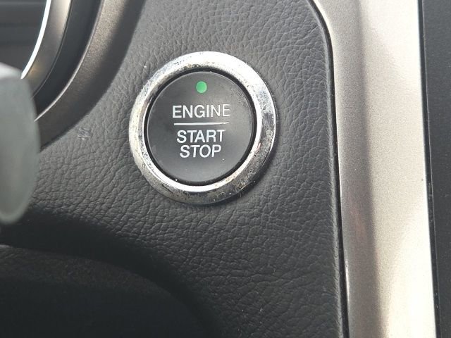 Used 2020 Ford Fusion SE image 44