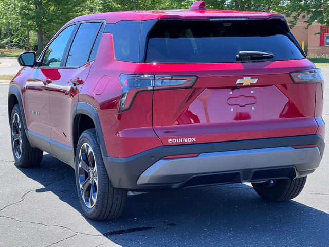 New 2026 Chevrolet Equinox LT w/ Convenience Package II FWD image 6