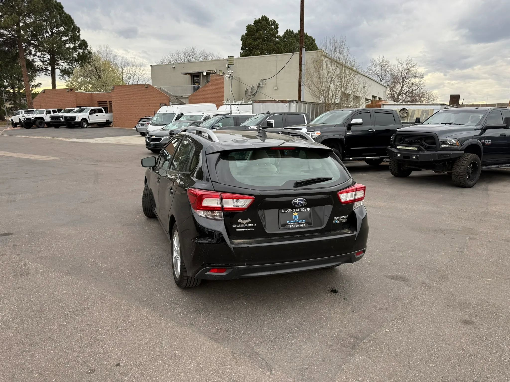 Used 2018 Subaru Impreza 2.0i Premium w/ Eyesight & BSD & Rcta AWD/4WD image 6