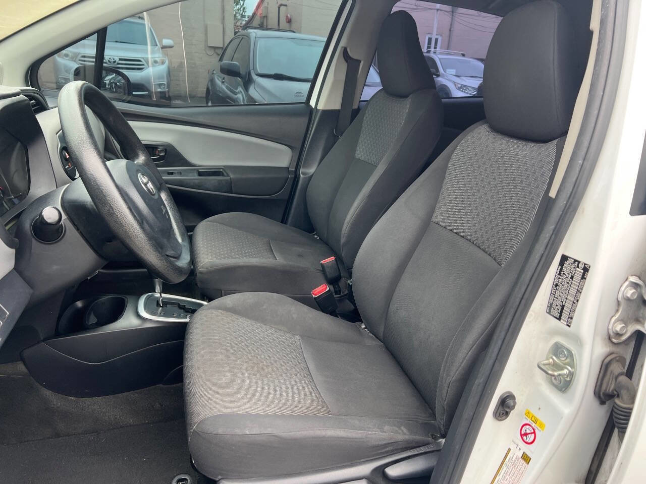 Used 2015 Toyota Yaris L FWD image 8