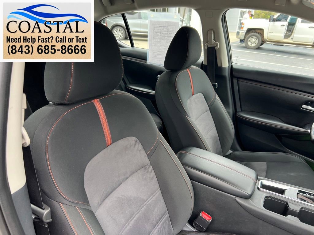 Certified 2025 Nissan Sentra SR FWD image 22
