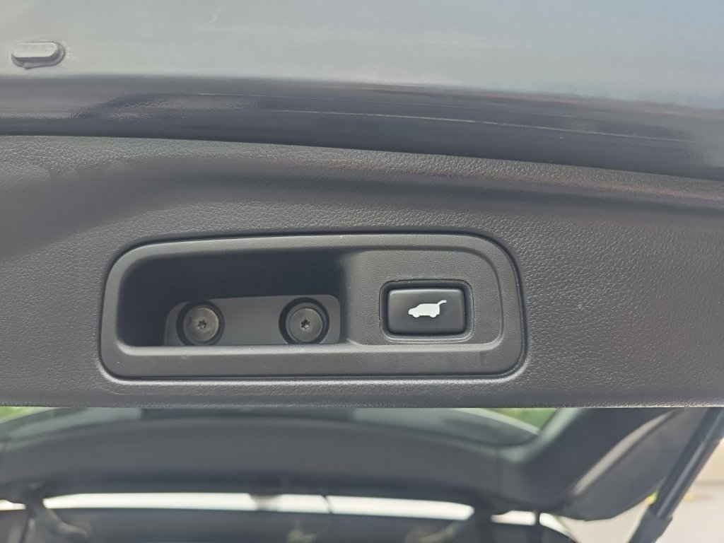 Used 2019 Honda Pilot Touring image 36