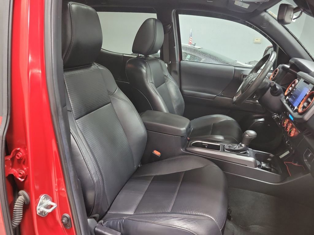 Used 2022 Toyota Tacoma TRD Sport image 26