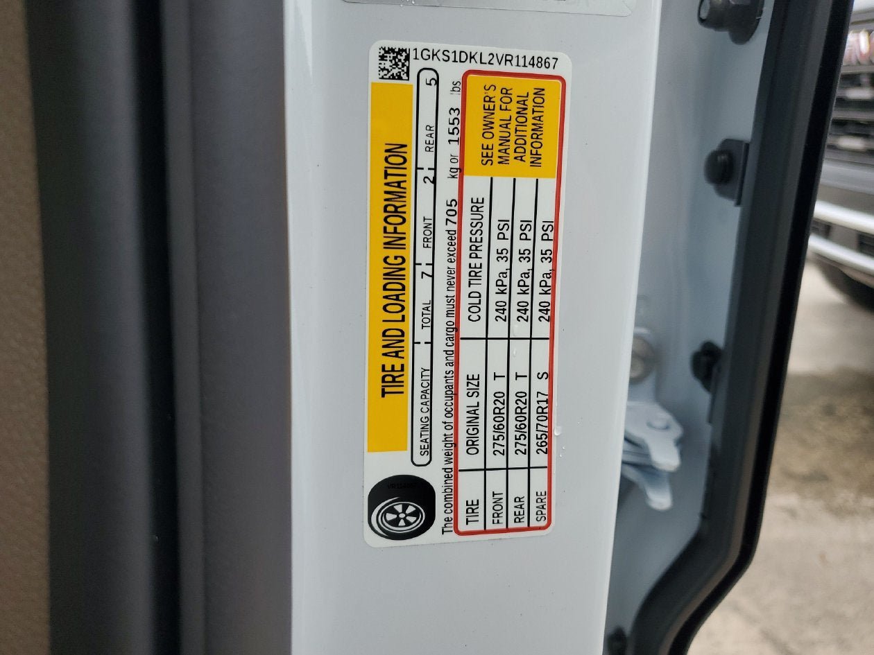 New 2027 GMC Yukon Denali w/ Sun & Power Step Package RWD image 31
