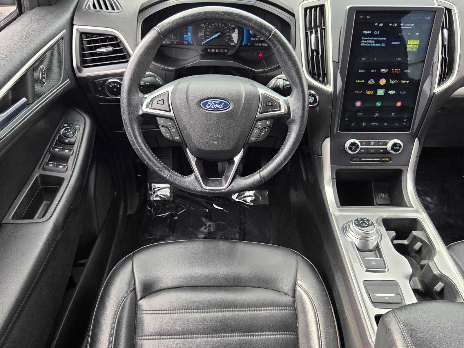 Used 2023 Ford Edge SEL AWD/4WD image 12