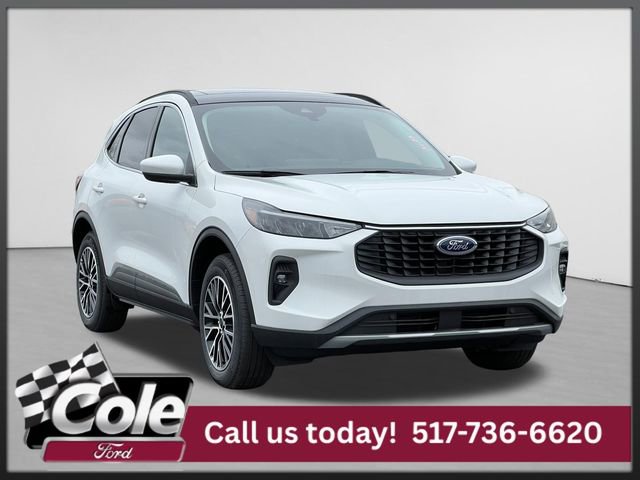 New 2026 Ford Escape SE w/ Class II Trailer Tow Package FWD image 1