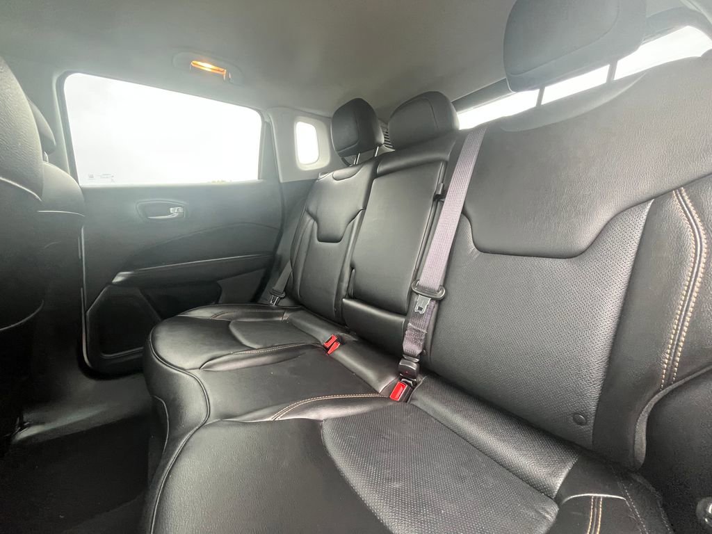 Used 2021 Jeep Compass Limited AWD/4WD image 15