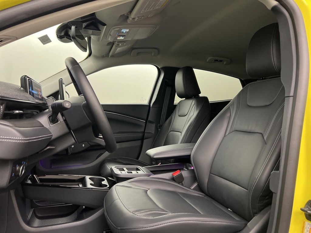 New 2025 Ford Mustang Mach-E Premium w/ Interior Protection Package image 27