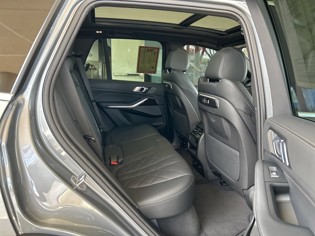 Used 2026 BMW X5 sDrive40i RWD image 29